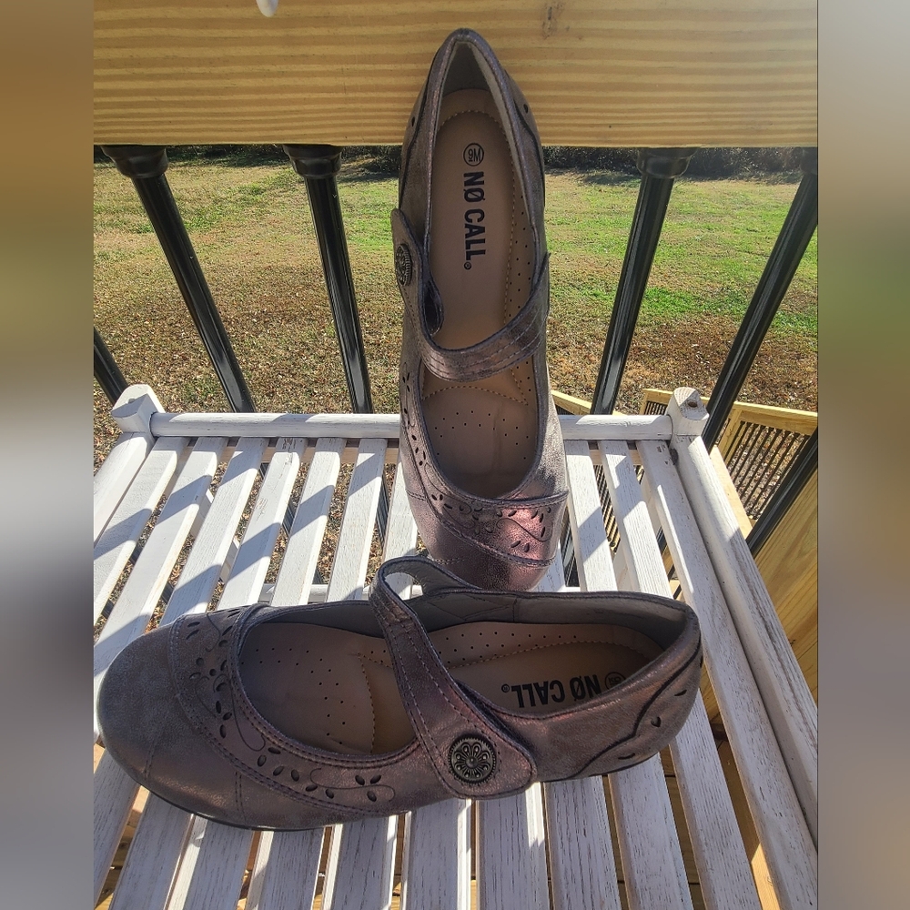 Women's Nocall Mary Jane Flats